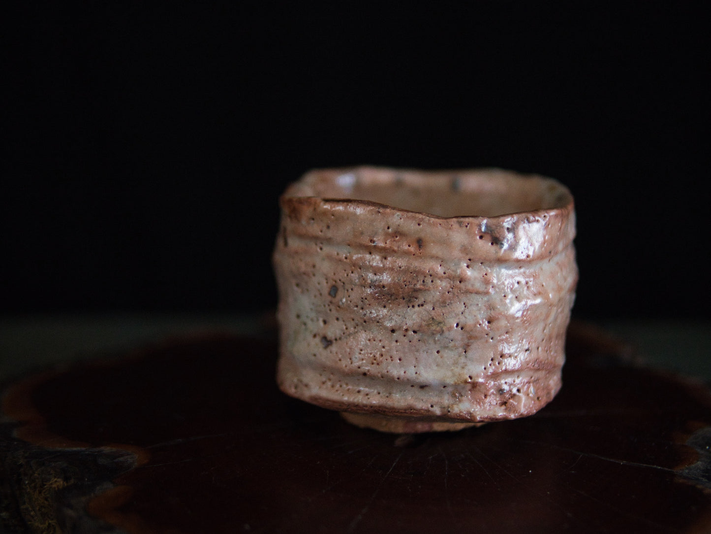 Atarashi Manabu Shino Chawan / Matchaschale