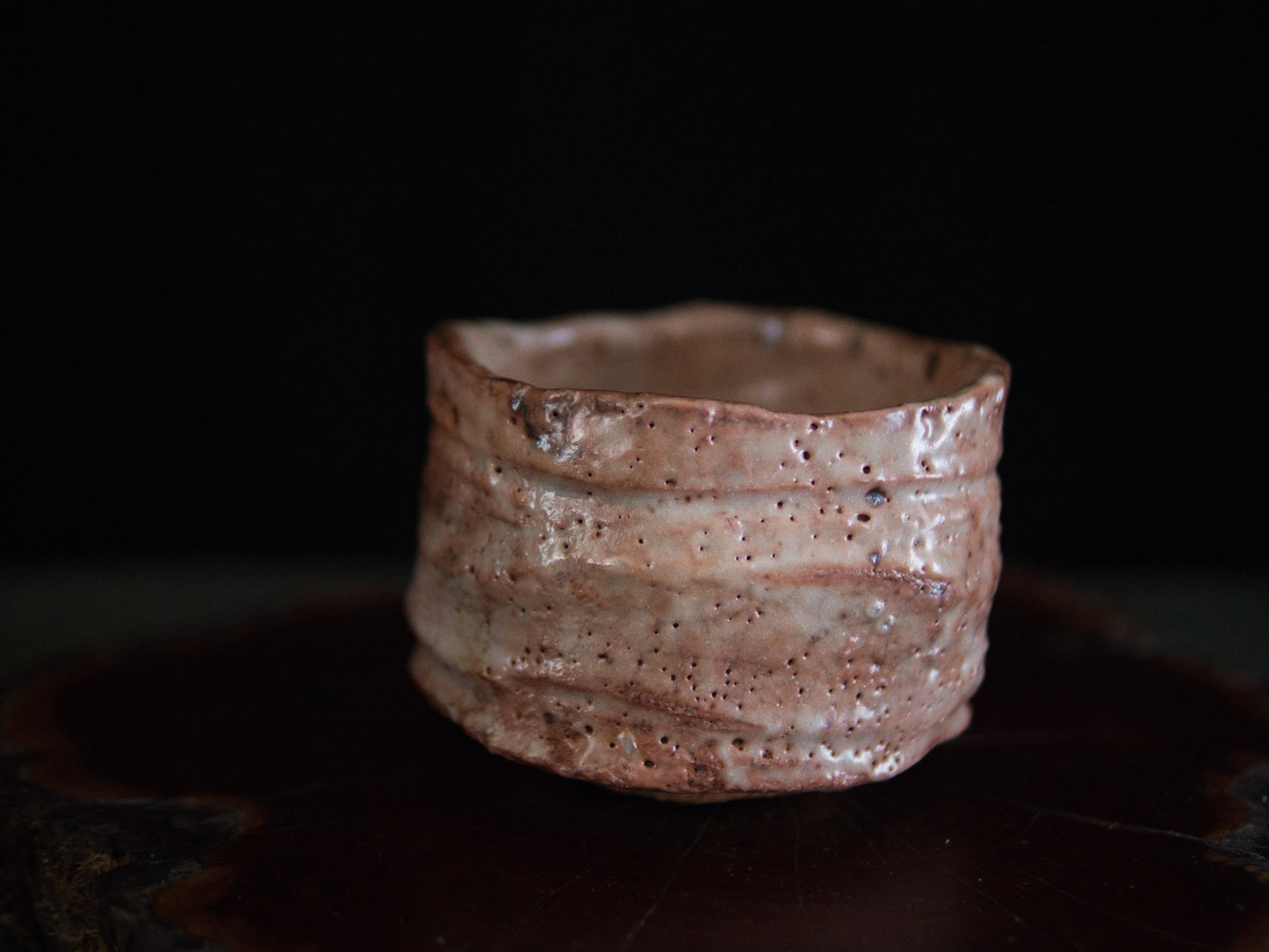 Atarashi Manabu Shino Chawan / Matchaschale
