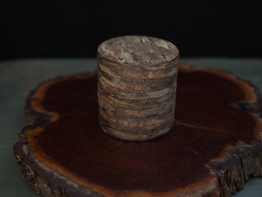 Kirschholzrindendose
