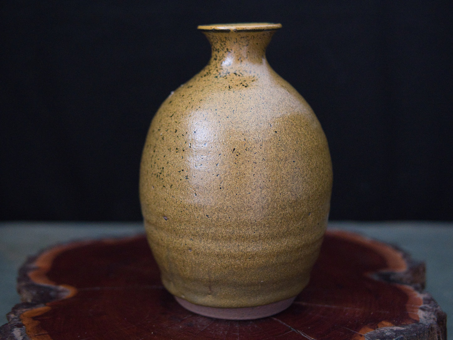 Kakuzan Vase
