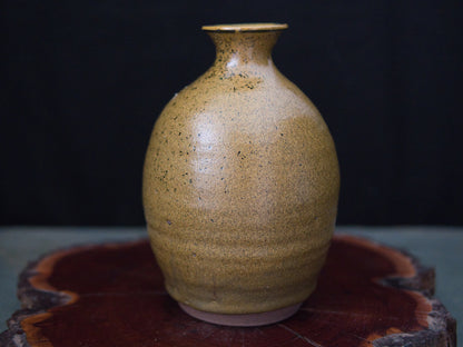 Kakuzan Vase