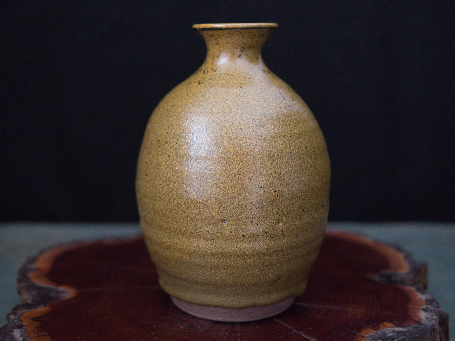 Kakuzan Vase