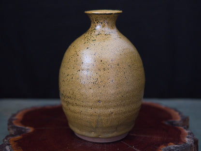 Kakuzan Vase